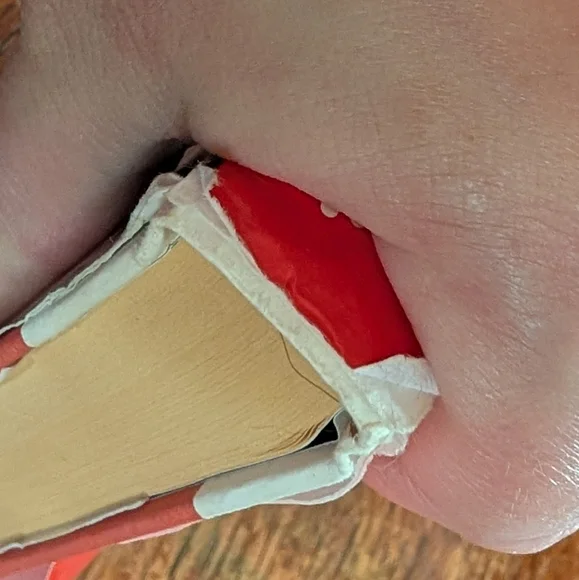 Blind Date With A Thrifted Book Bundle - Picture 2 of 2